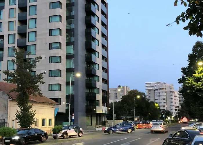 Prime Location, Seaside Apartment, Near The Apartament