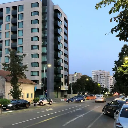 Prime Location, Seaside Apartment, Near The Апартаменти