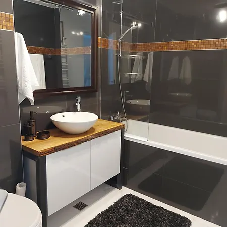 Prime Location, Seaside Apartment, Near The * Констанца